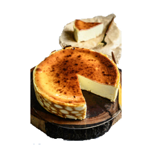 Load image into Gallery viewer, Burnt Basque cheesecake 🔴
