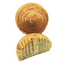 Load image into Gallery viewer, Cinnamon Roll 🟢

