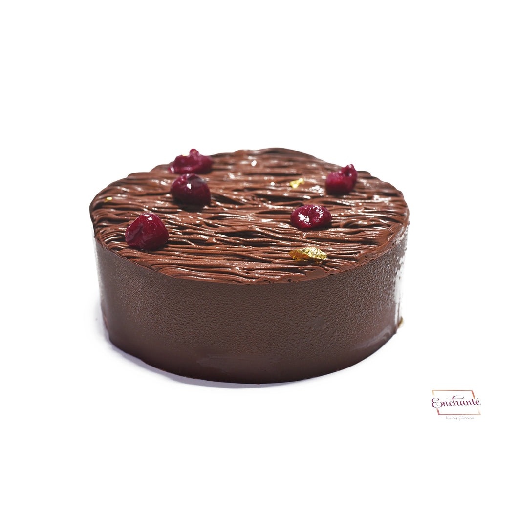CHOCOLATE CHERRY CAKE 🟢